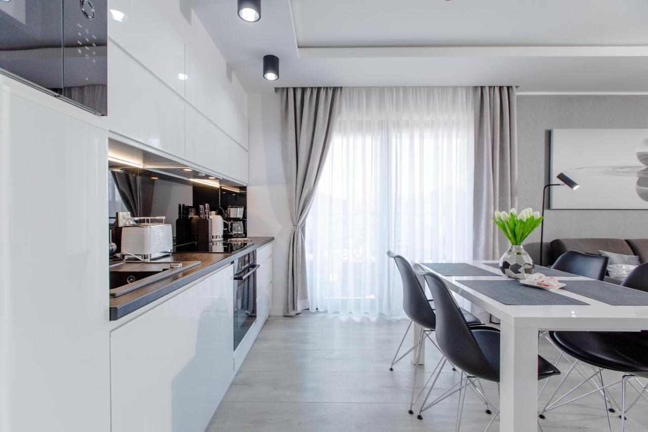 Apartament Linia Komfortu Gardenia Dziwnow Z Widokiem Na Morze Epapartamenty Εξωτερικό φωτογραφία